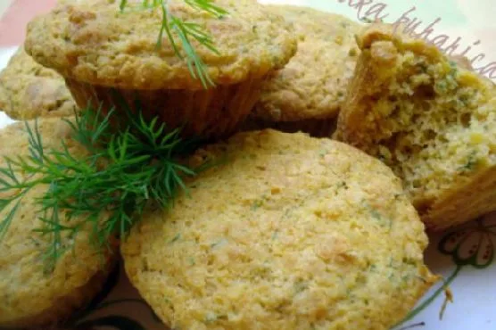 Маффины с зеленым луком и укропом — рецепт с фото